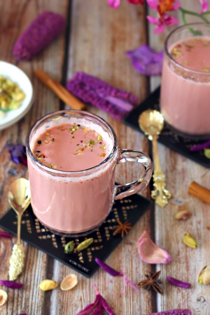 Kashmiri Noon Chai